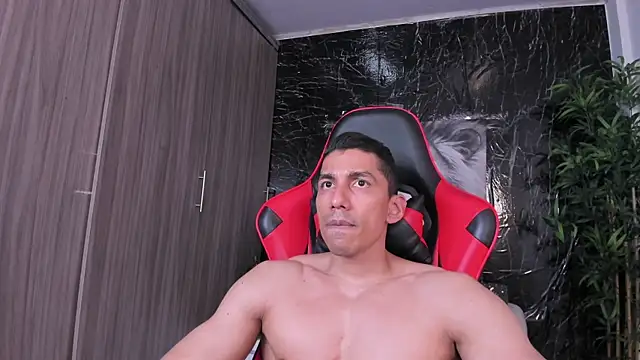 Chat XXX Live Erik_castle