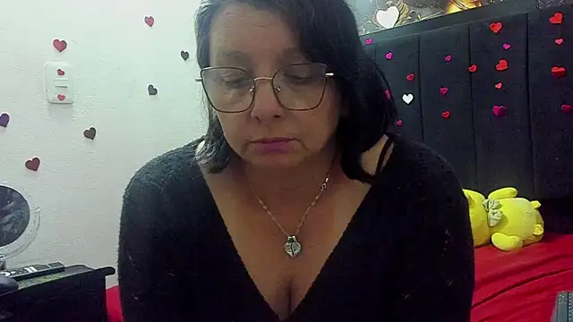 دردشة Evaaross_2345 الجنسية المباشرة