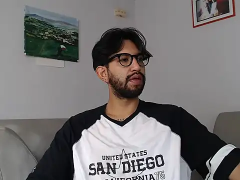 Chat XXX ao vivo de thomass1018