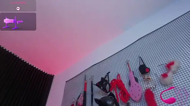 Issafoxx 现场XXX聊天