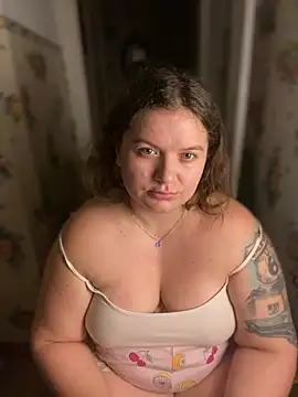 Nenssy555 Live XXX-Chat