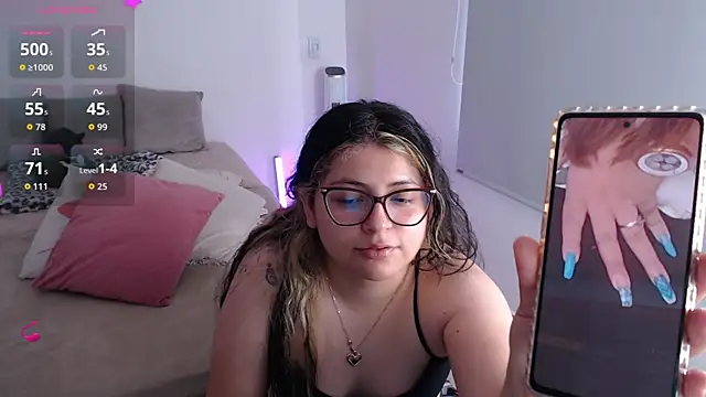 Chat XXX en directo de sofix__