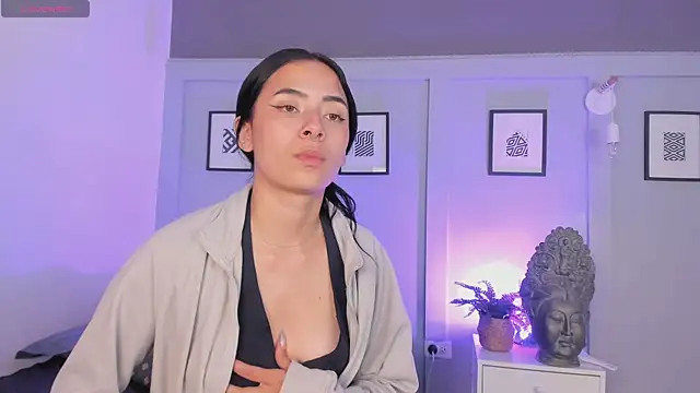 دردشة Ivyy_sweet_ الجنسية المباشرة