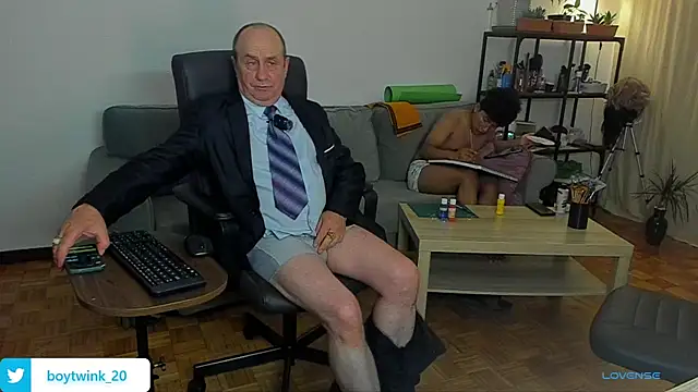 masterboy50: онлайн-секс-чат