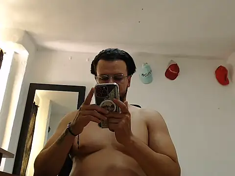 cloudsxxx: απευθείας συνομιλία ΧΧΧ