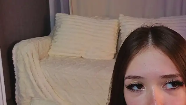 tinyanie Live XXX-Chat