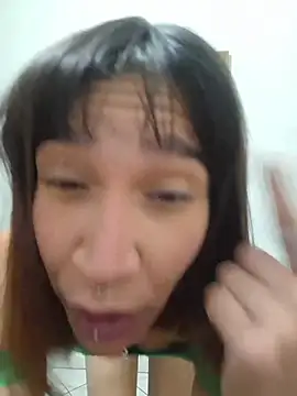 צ'אט XXX בשידור חי של michellesalles