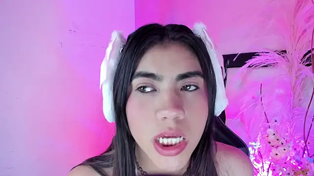 Siena_fox: απευθείας συνομιλία ΧΧΧ
