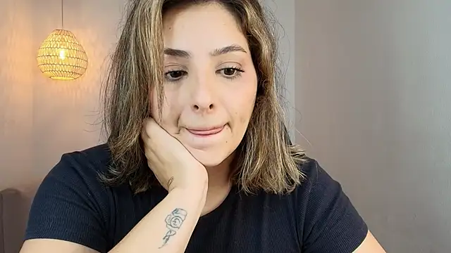 YummyAnna_ 라이브 XXX 채팅
