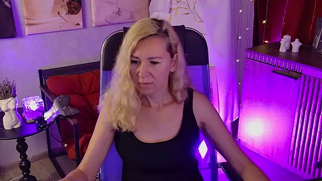 Czat XXX na żywo – DonnaSmitth