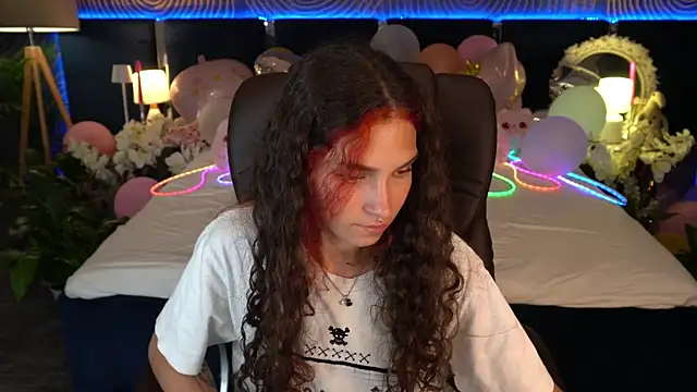 Chat +18 de BabyFlowerr ao vivo