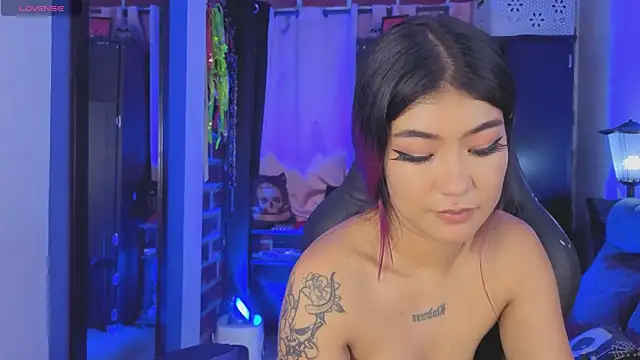 Katyuska_Sg1 现场XXX聊天