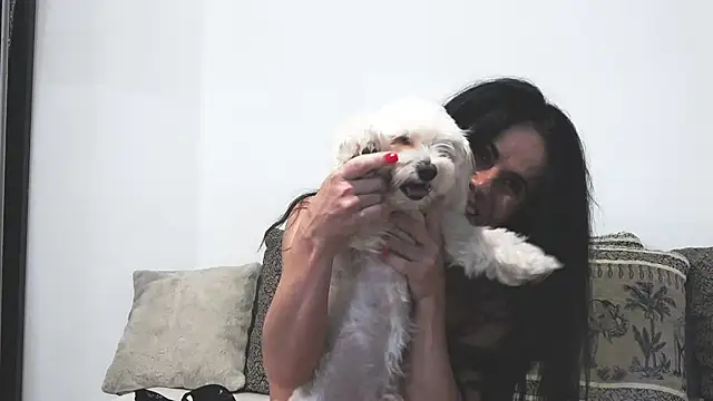 brianaflynt's Live XXX Chat