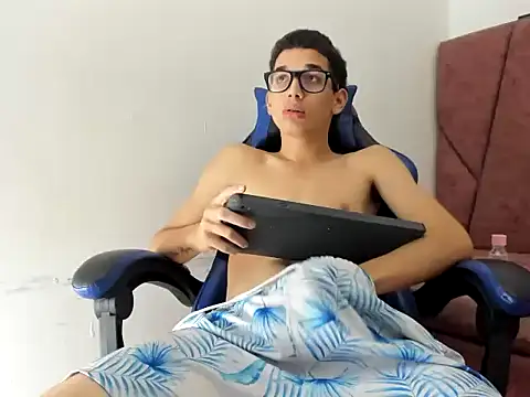 Steel_jheder's Live XXX Chat