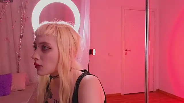 rraffaellka's Live XXX Chat