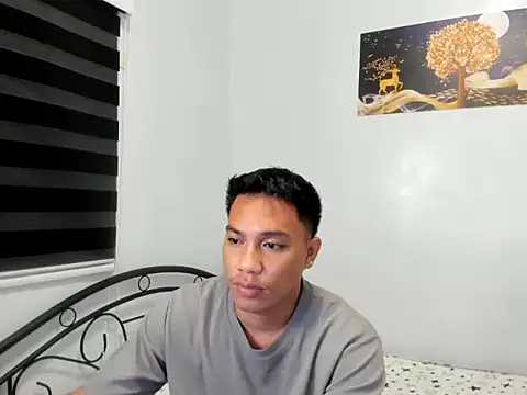 Chat XXX Live urfucker_vinz