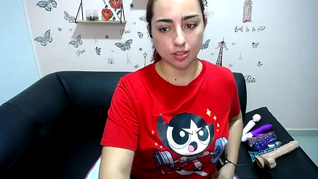 Chat +18 de kyleeJill_17 ao vivo