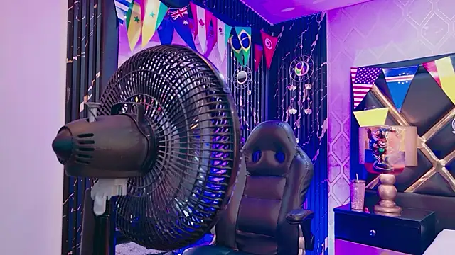 دردشة MeganRoseh الجنسية المباشرة