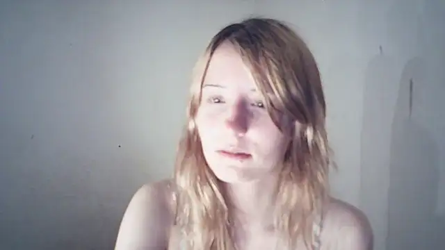 SinaPalmeter Chat XXX live