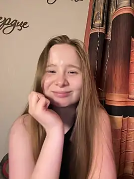 cutefoxieee Chat XXX in diretta