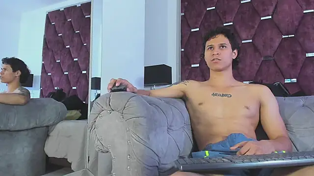 TonyBenedetti Obrolan Langsung XXX