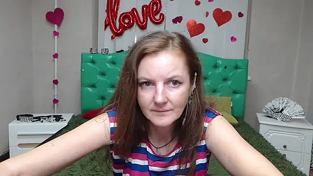 MeganPirs Chat XXX in diretta