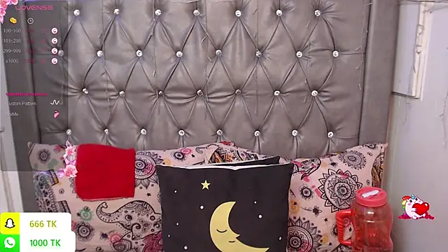 Онлайн чат XXX LAILAGUMMY