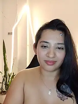 Chat +18 de VALENTINA_ROUSE_ ao vivo