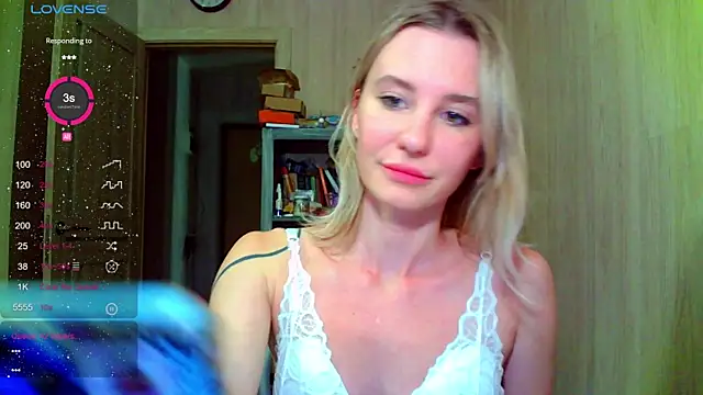 Caramel_piegirl's Live XXX Chat