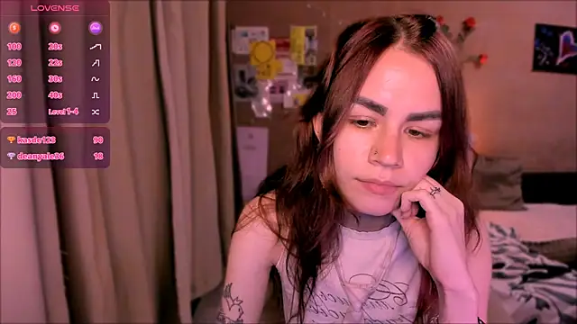 _selectrra Chat XXX live