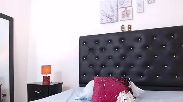 biancadollx 现场XXX聊天