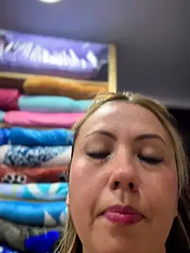 VIOLETA-25_n Live XXX chat
