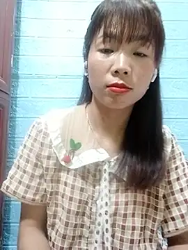 Онлайн чат XXX AmyLinee01