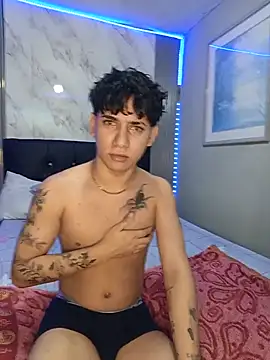 Good_boys01n Webbikameraesitys