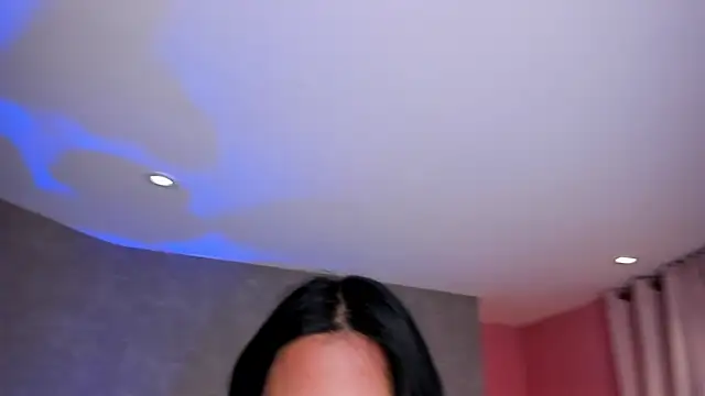 emy_fg Live XXX-chat