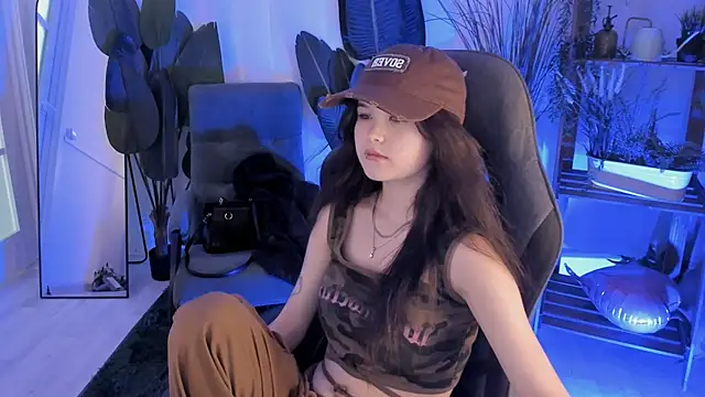Chat +18 de Elainebeness ao vivo