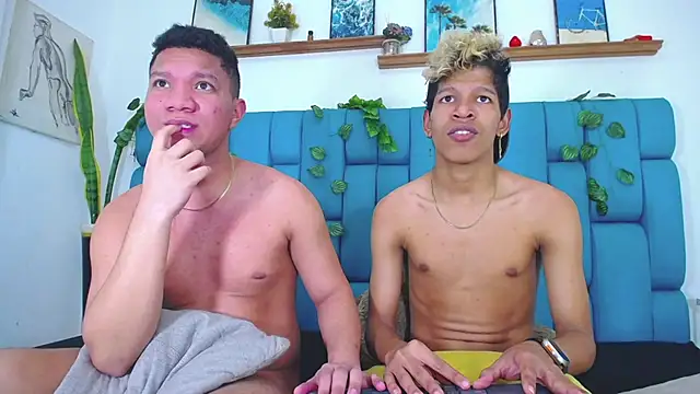 Stephen_Angel élő XXX-chatje