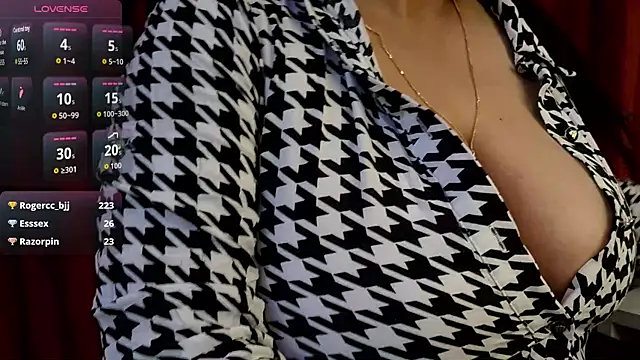 Chat XXX ao vivo de hey_rhea