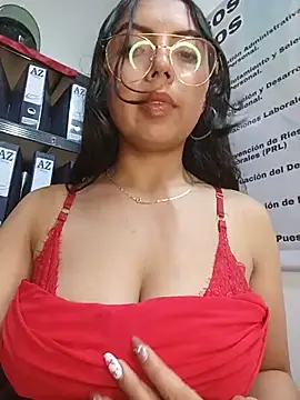 JENNIFER__03 লাইভ XXX চ্যাট