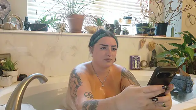 ImKatMeow: απευθείας συνομιλία ΧΧΧ