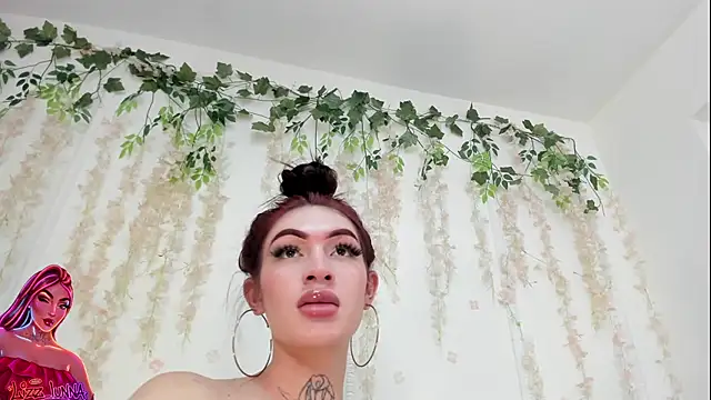 lizz_lunna Adlı Modelin Canlı XXX Sohbeti