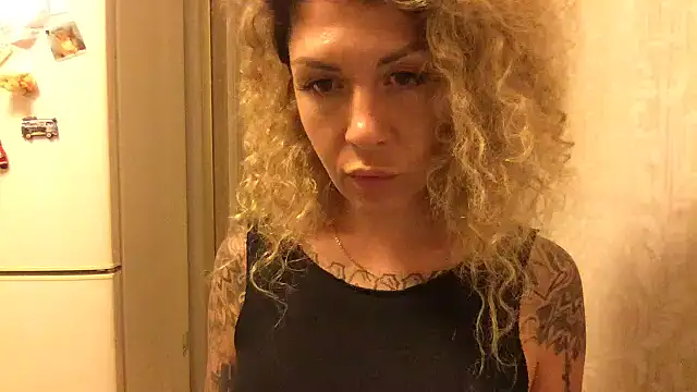 Olyviaa Chat XXX live