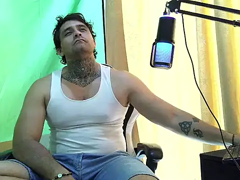 aronmiller404 Webcam-Show