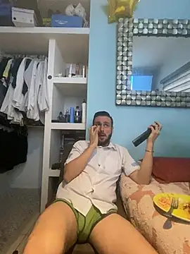XXX chat uživo modela Alexitho25