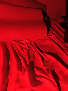 Онлайн чат XXX Tinaki_cross