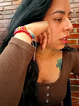 Luianna Obrolan Langsung XXX