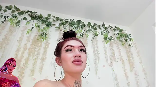 Chat XXX ao vivo de lizz_lunna