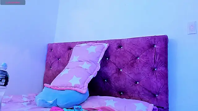 Chat XXX en directo de skyhotgirll