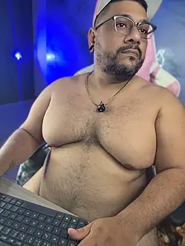 Chat XXX en directo de jacoob_woods