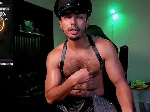 XXX chat uživo modela TitoBell